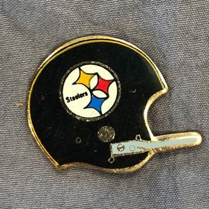 Stealers Vintage Football Pin